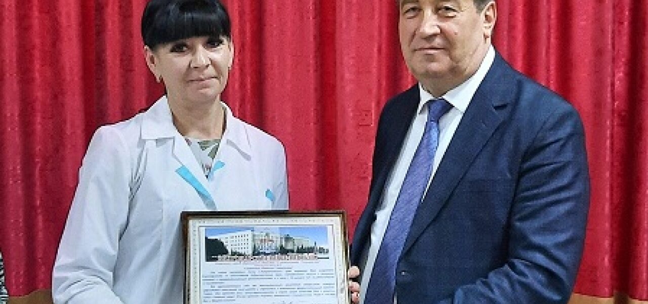 Виктор Гончаров поздравил коллектив Георгиевского хлебокомбината с 50-летием предприятия