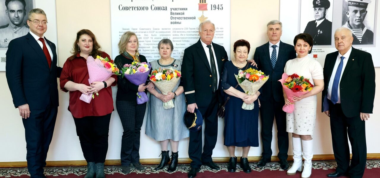 Николай Великдань встретился со вдовами и матерями погибших Героев России